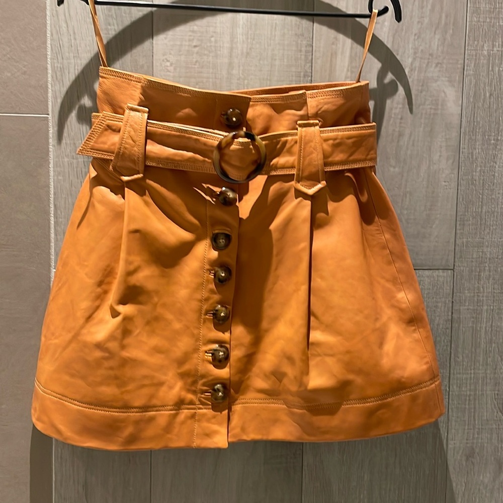 Sezane skirt, 100% leather. Camel. Size 36. Never worn